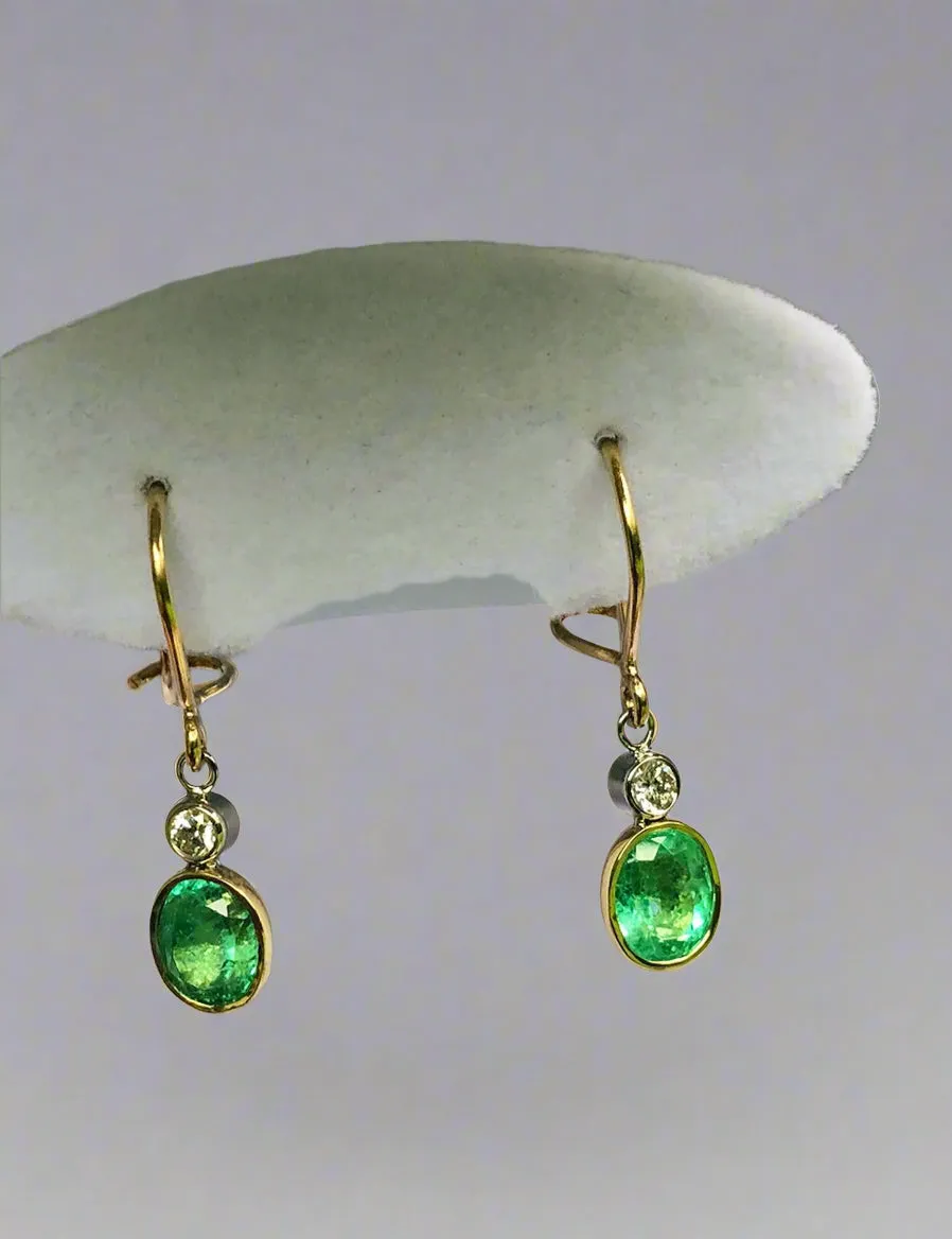 2.60 Carat Natural Colombian Emerald Diamond Dangle Earrings 18K Gold
