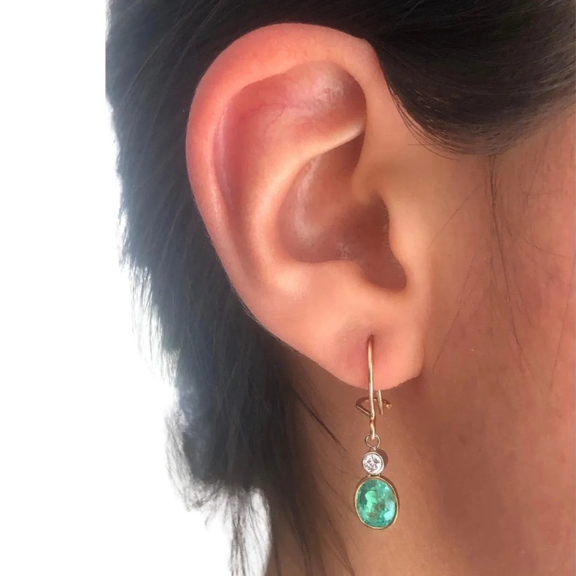 2.60 Carat Natural Colombian Emerald Diamond Dangle Earrings 18K Gold