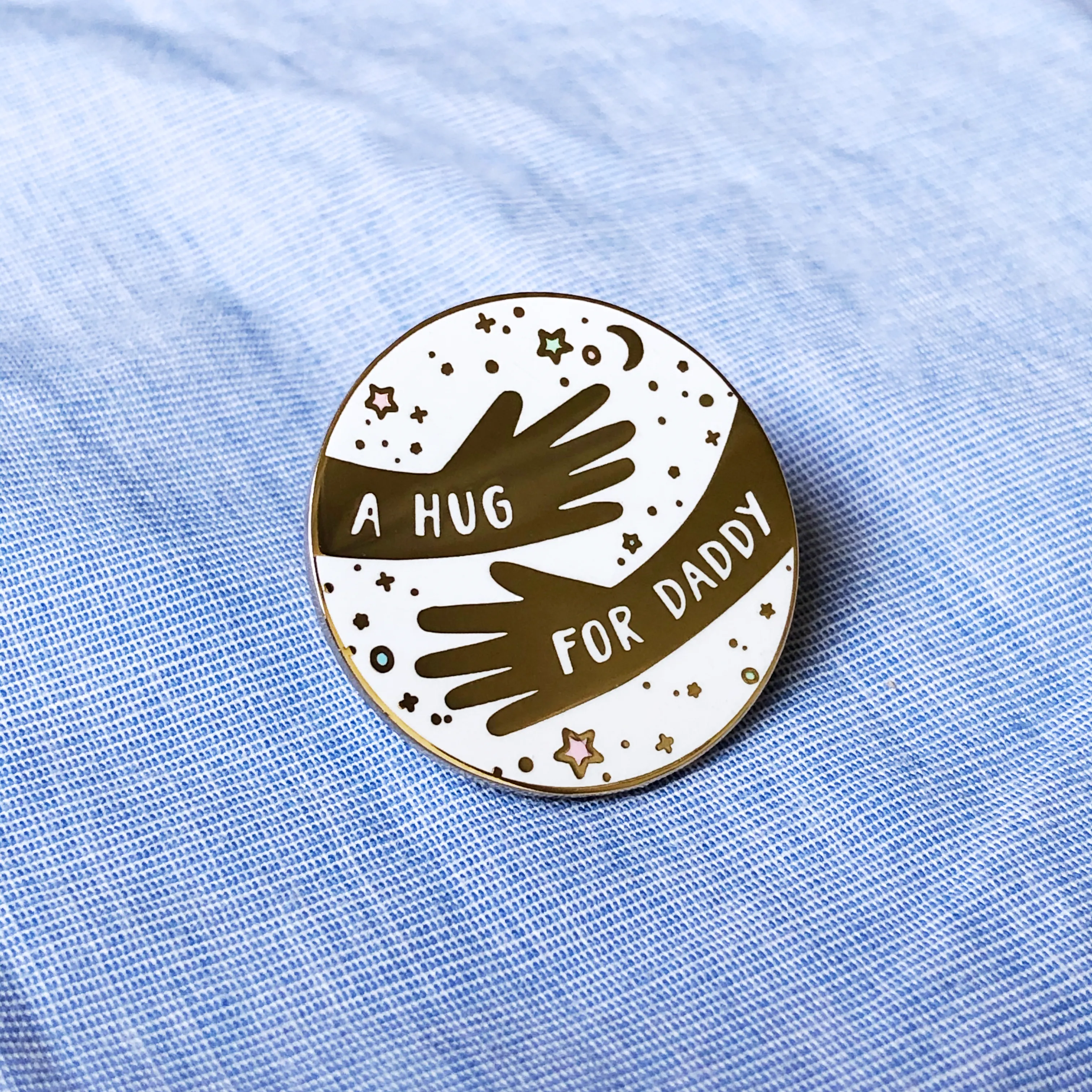 A Hug For Daddy Enamel Lapel Pin Badge