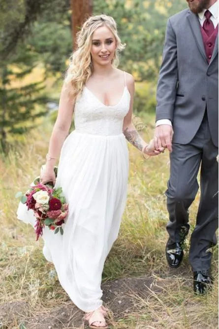 A-Line Spaghetti Straps Floor-Length Chiffon Wedding Dress with Lace OHD040