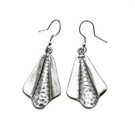 Anju Engraved Dangle Antiqued Silver Plated Earrings with Fan Pattern