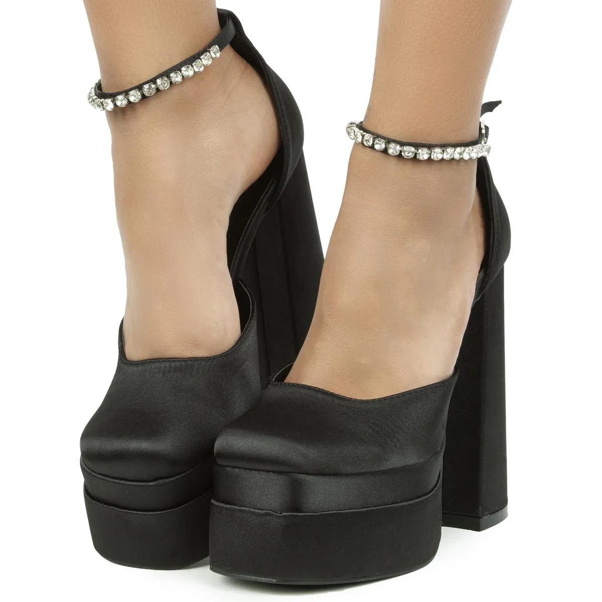 Ari-9 Chunky Platform Heel