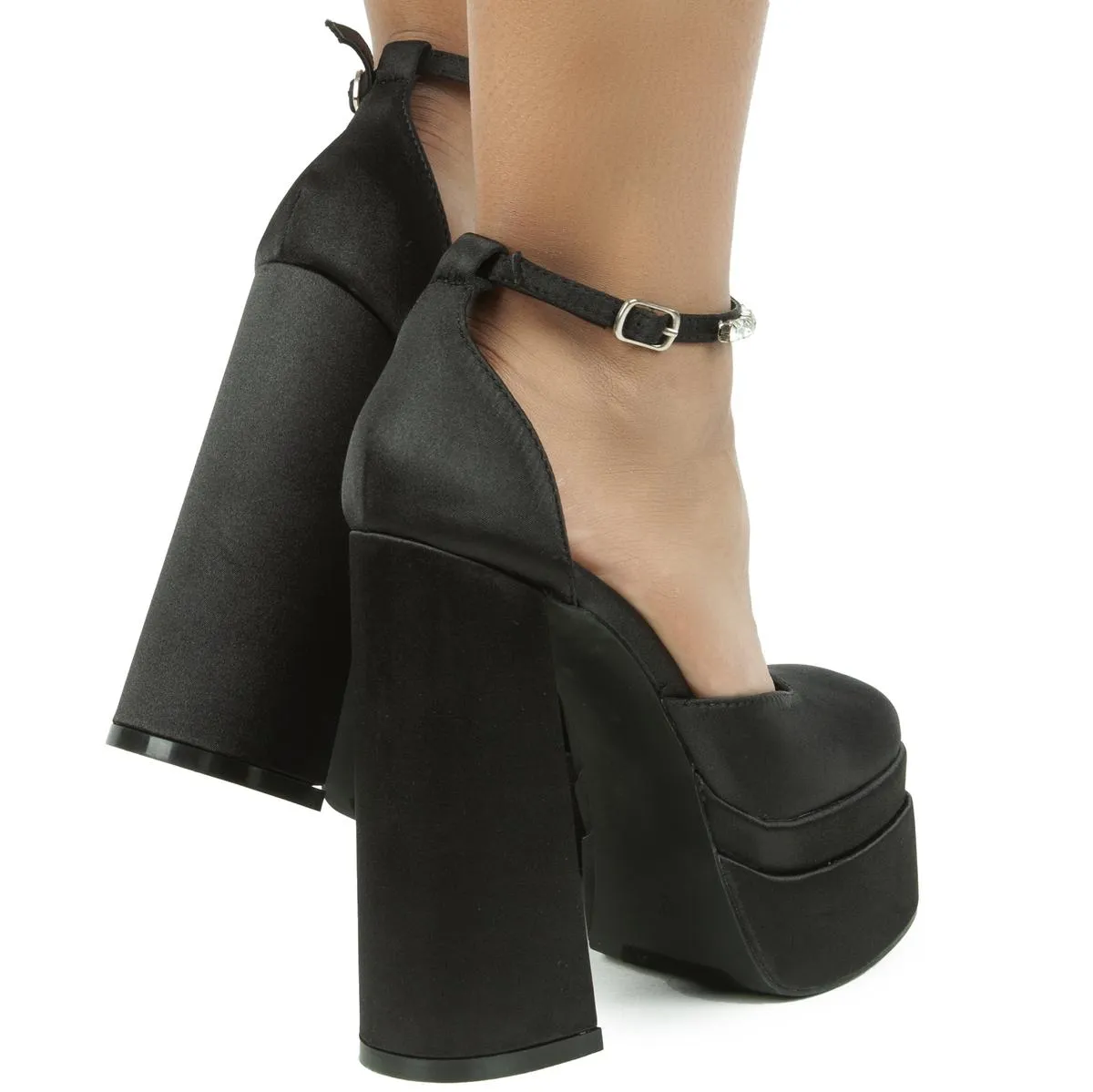Ari-9 Chunky Platform Heel