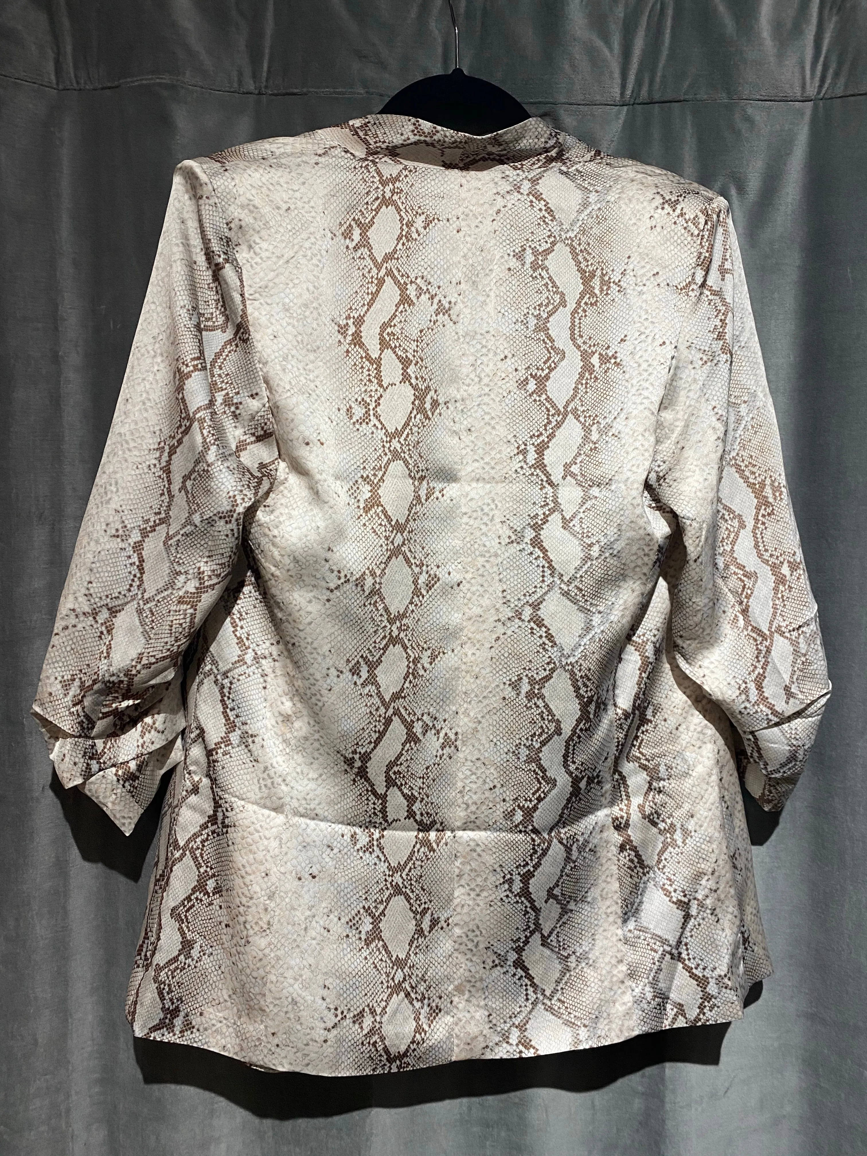 bishop   young snakeskin print blazer