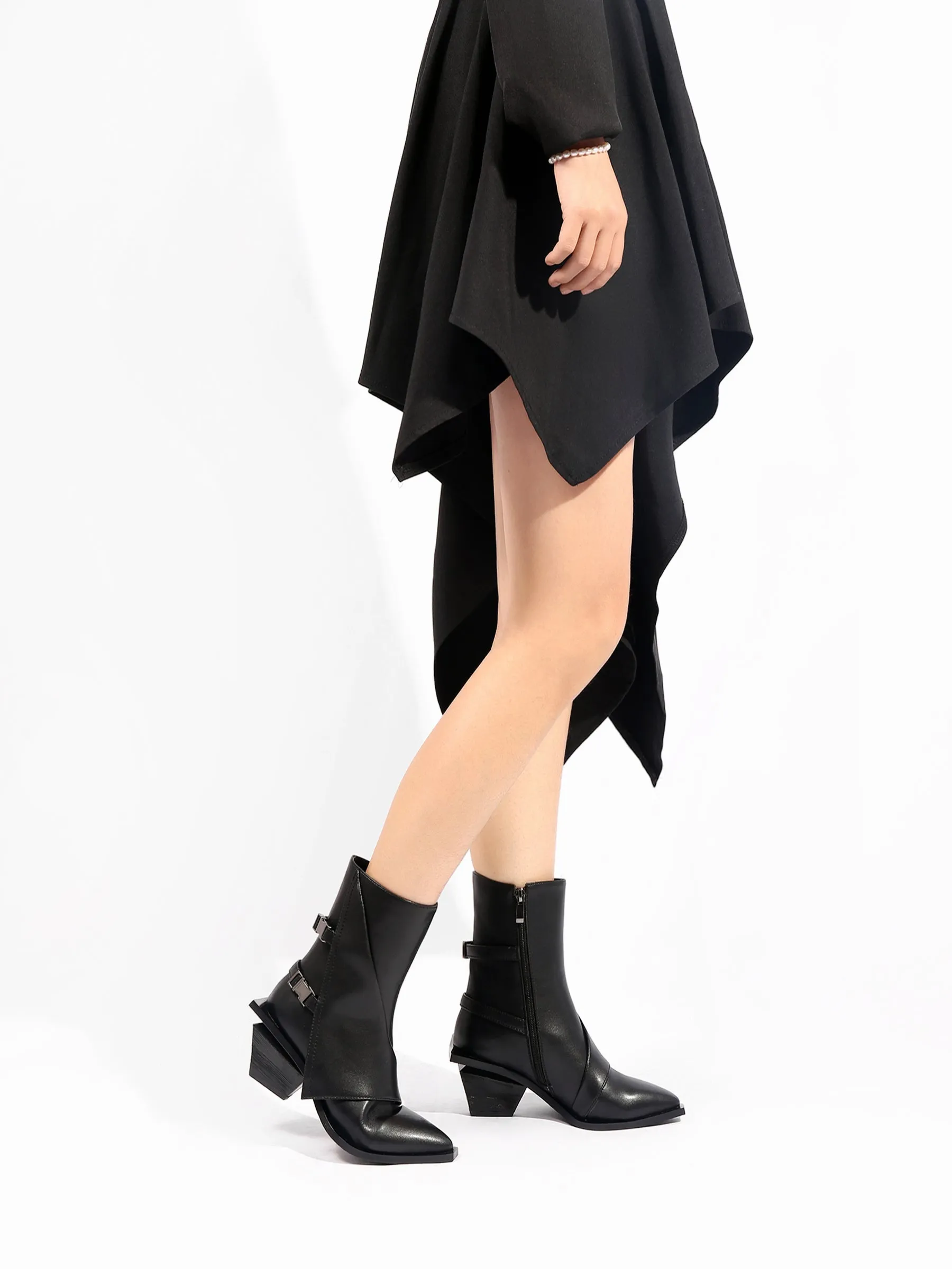 Block Heel Leather Ankle Bootie - Black