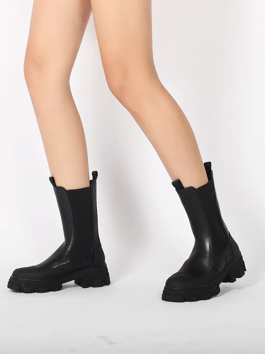 Block Heel Mid-Length Black Leather Chelsea Boot