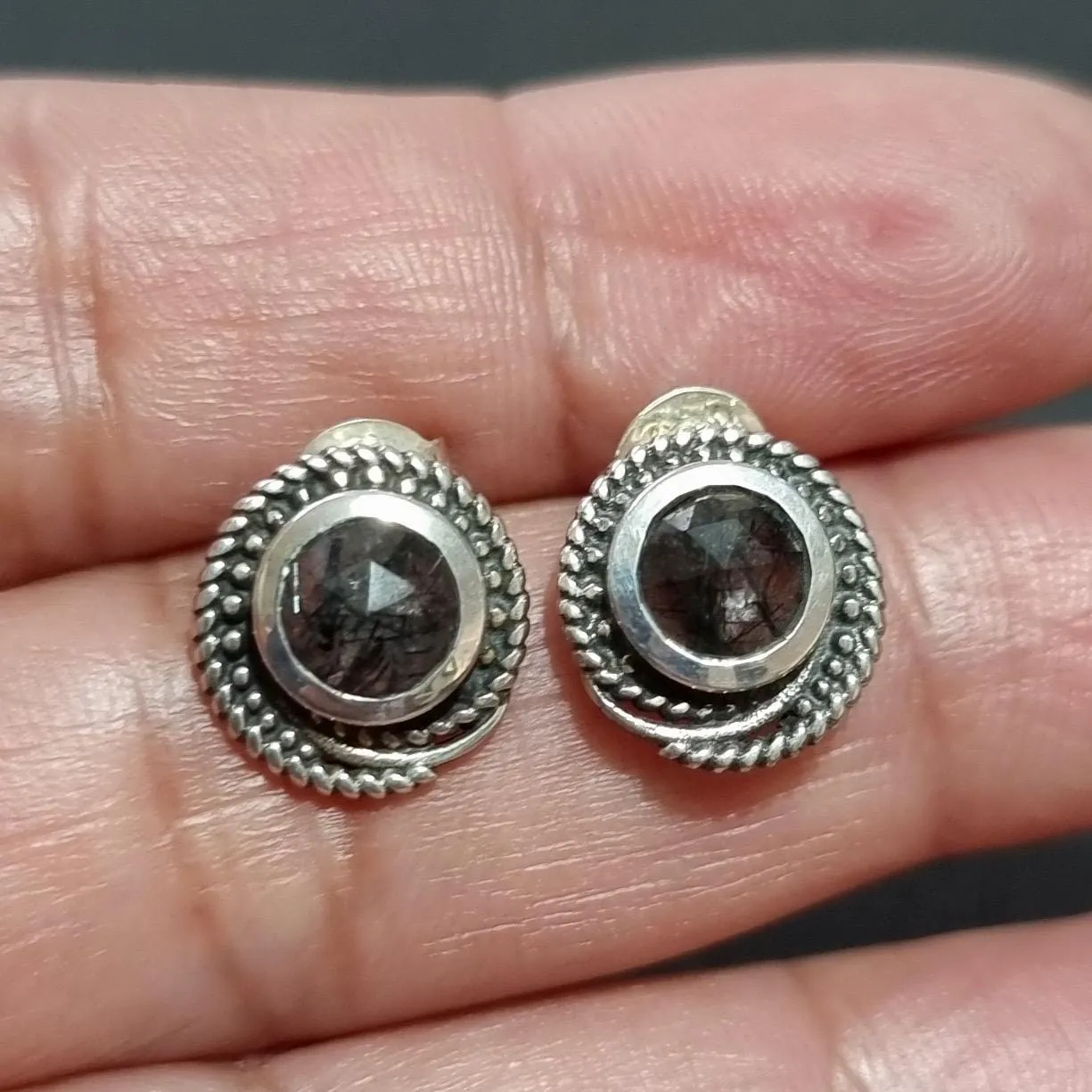 Boho Round 925 Silver Facetted Tourmalinated Quartz Stud Earrings, S18TQZ