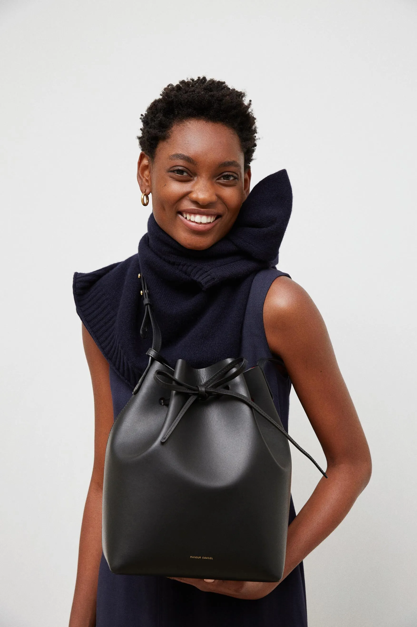 Bucket Bag - Black/Flamma