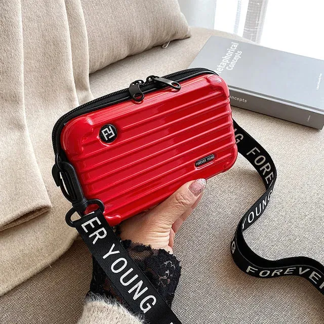 Caterina – Stylish Compact Travel Clutch for the Modern Women