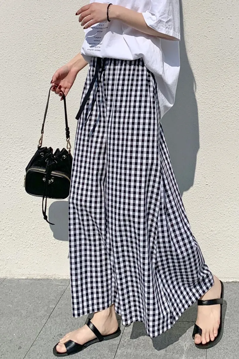 Chouyatou Women's Plaid Wide Leg Culotte Pants Gingham High Elastic Waisted Cropped Palazzo Pants with Pockets