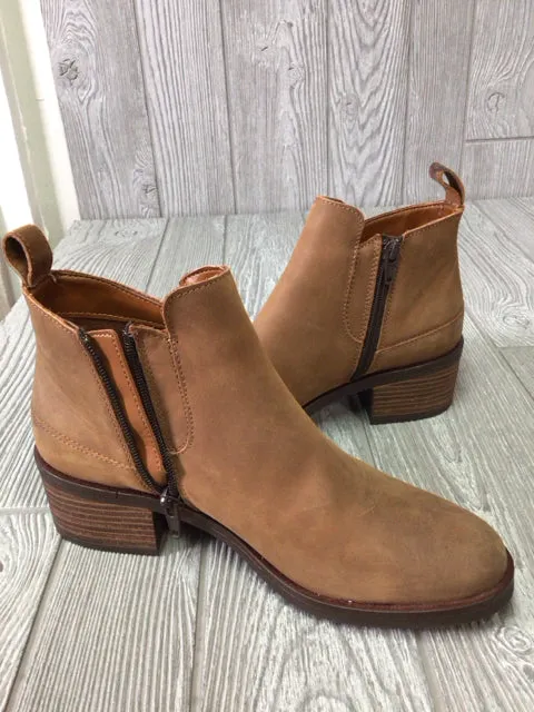 Clarks Ankle Boots Size 7 New