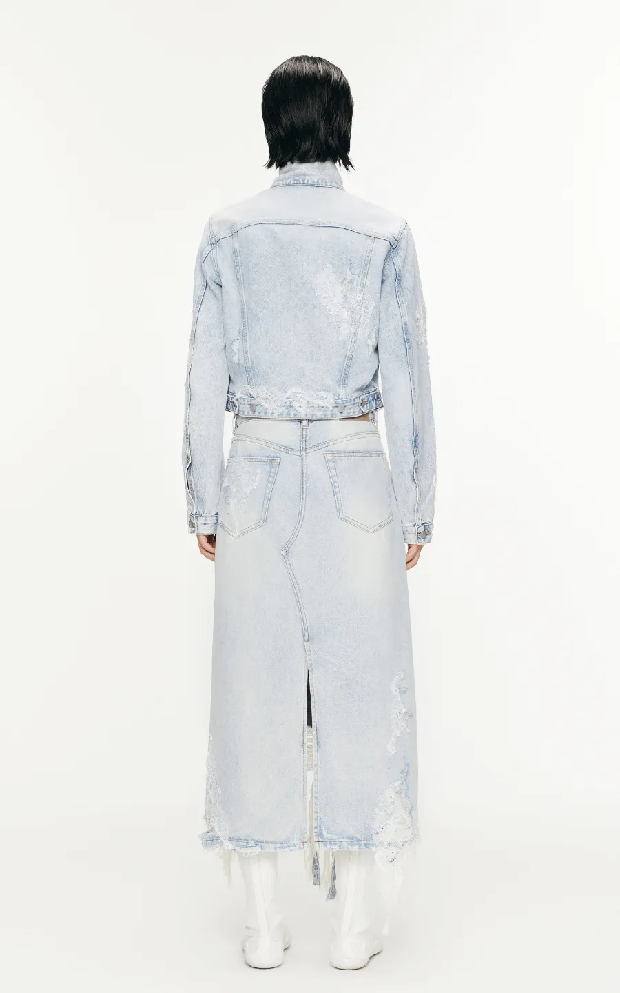 Coat / JNBY Distressed Denim Cropped Jacket