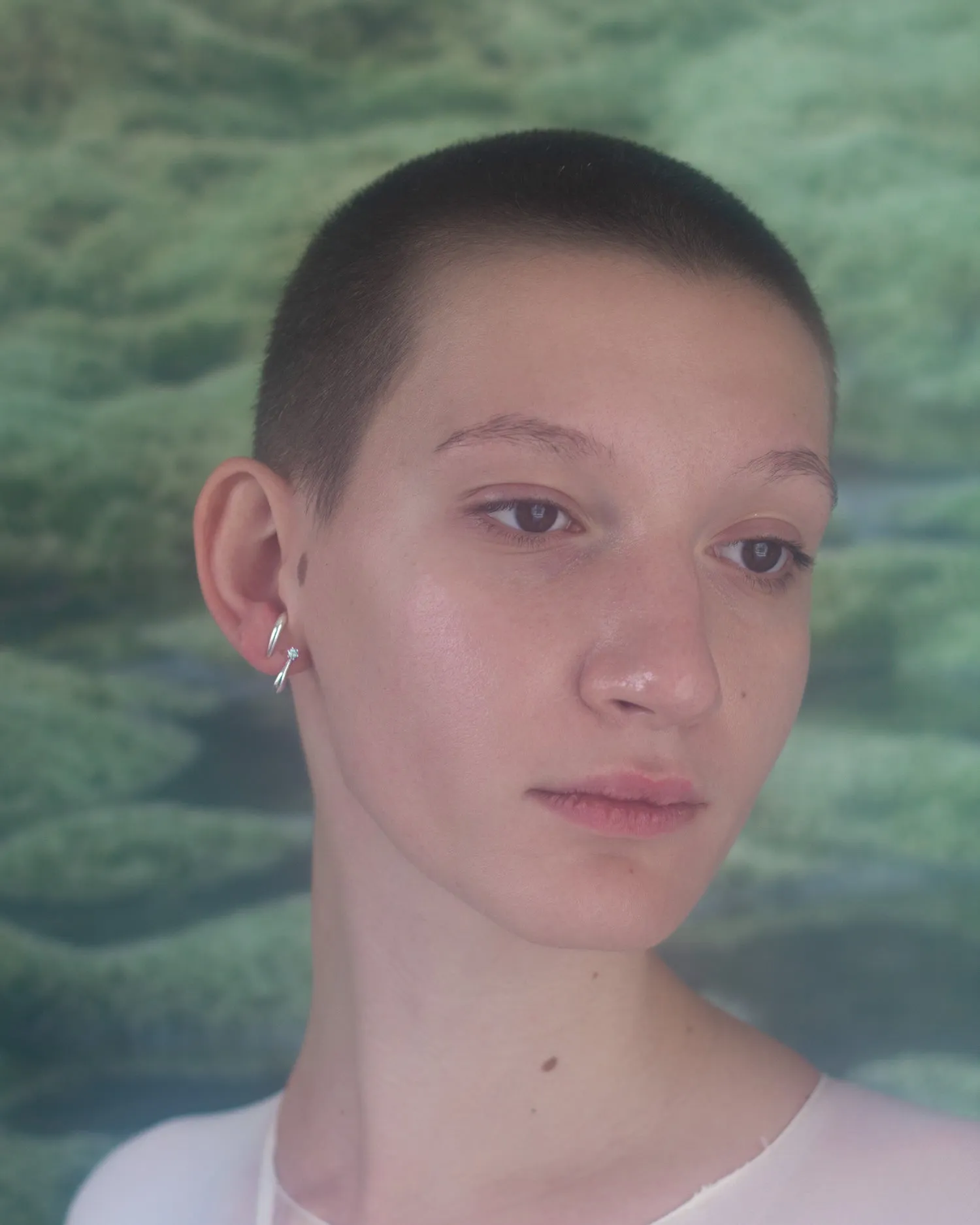 Coil Earring 2.0 - Gemstone