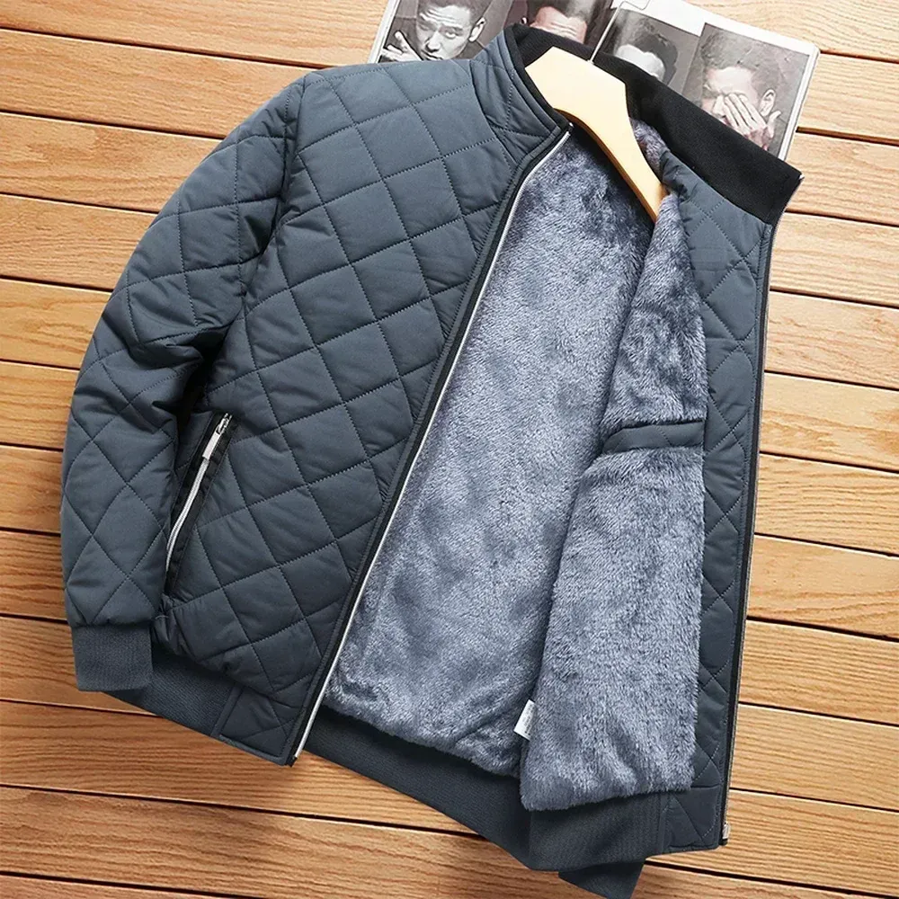 Comfortable Insulated Fleece Bomber Jacket for Men