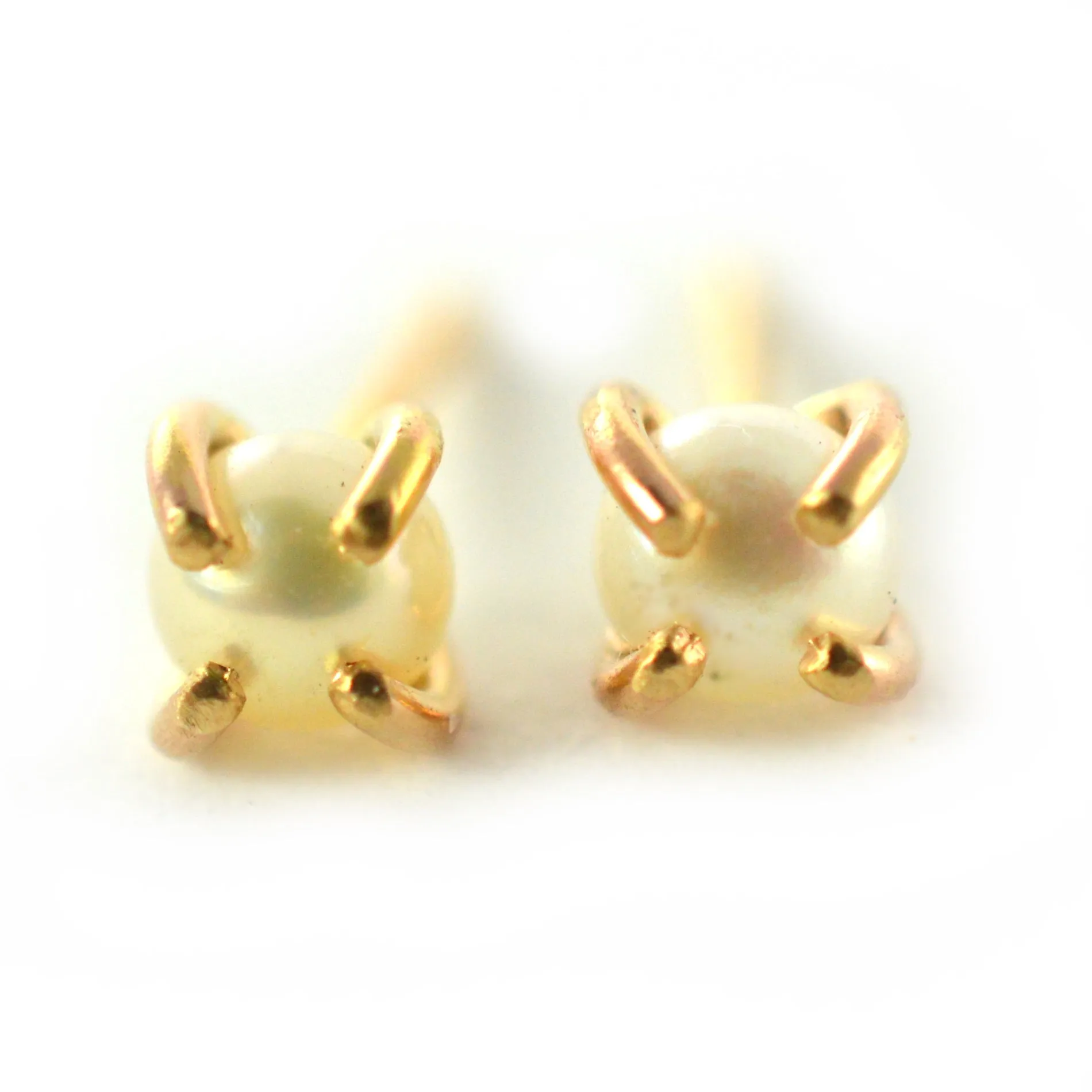 Cream Pearl Stud Earrings