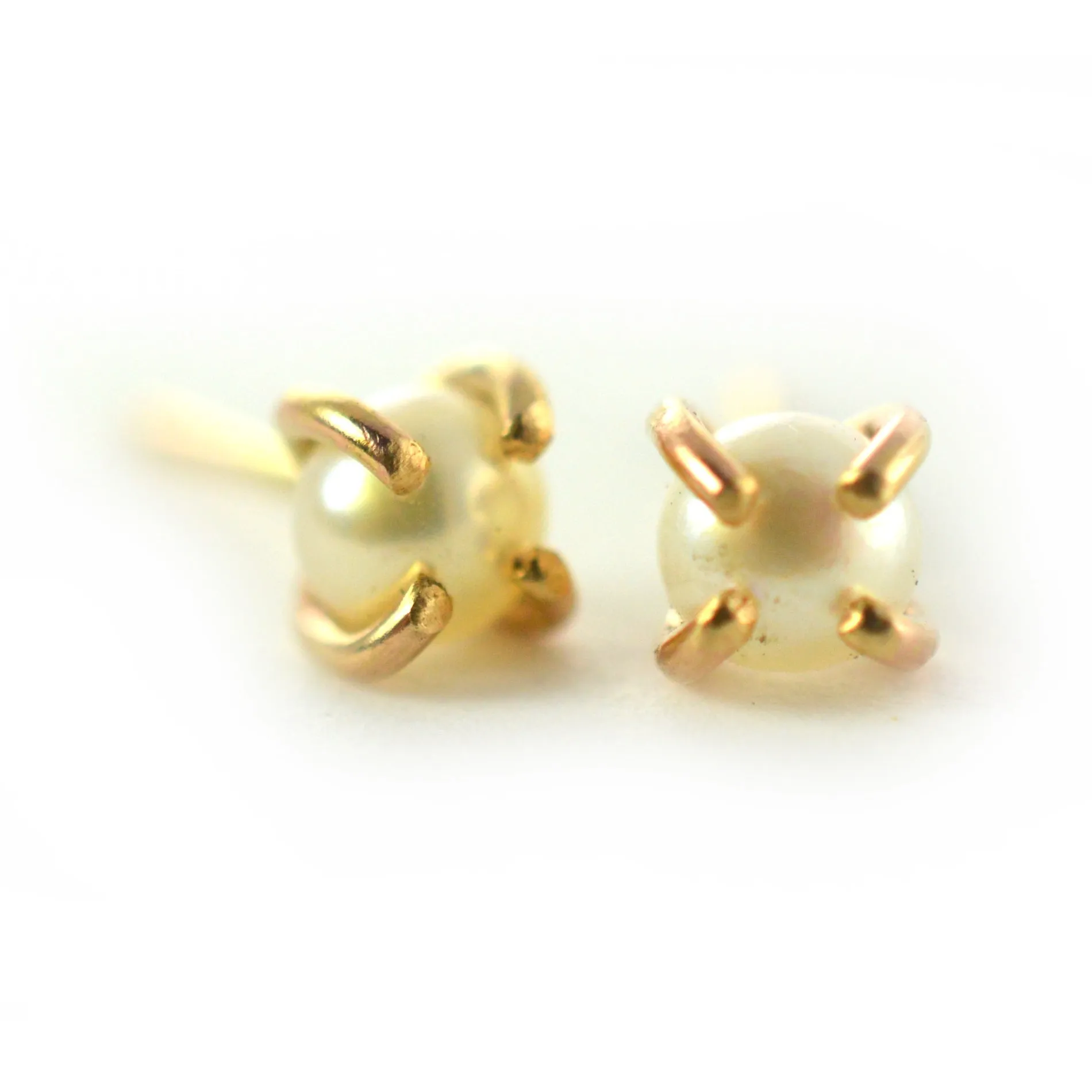 Cream Pearl Stud Earrings