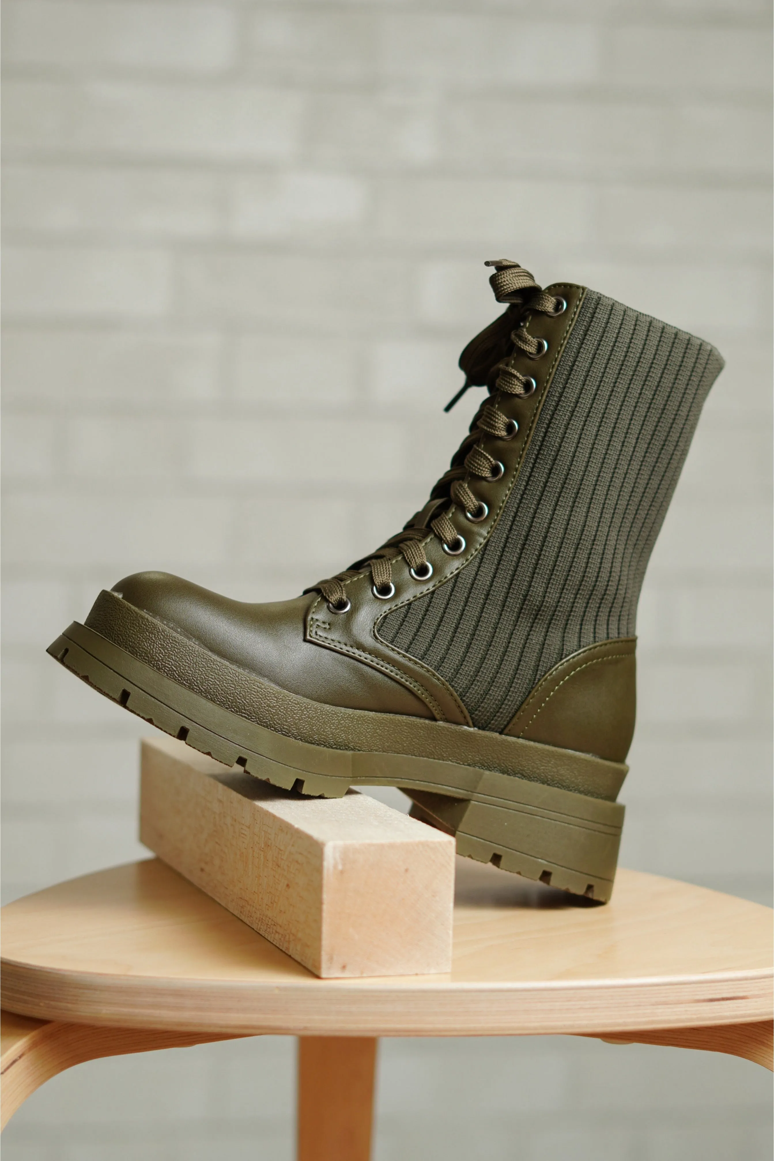 DULCE OLIVE BOOTS