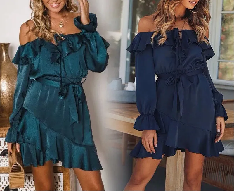 Fashion Off-shoulder Long-sleeved Lace Dress