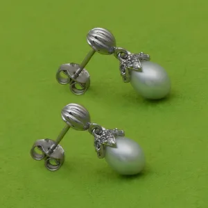 Gray Pearl Drop Earrings