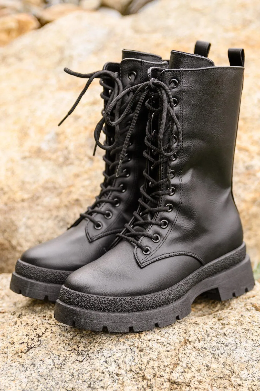 Hazel Blues® | Fresh Feels Combat Boots In Black