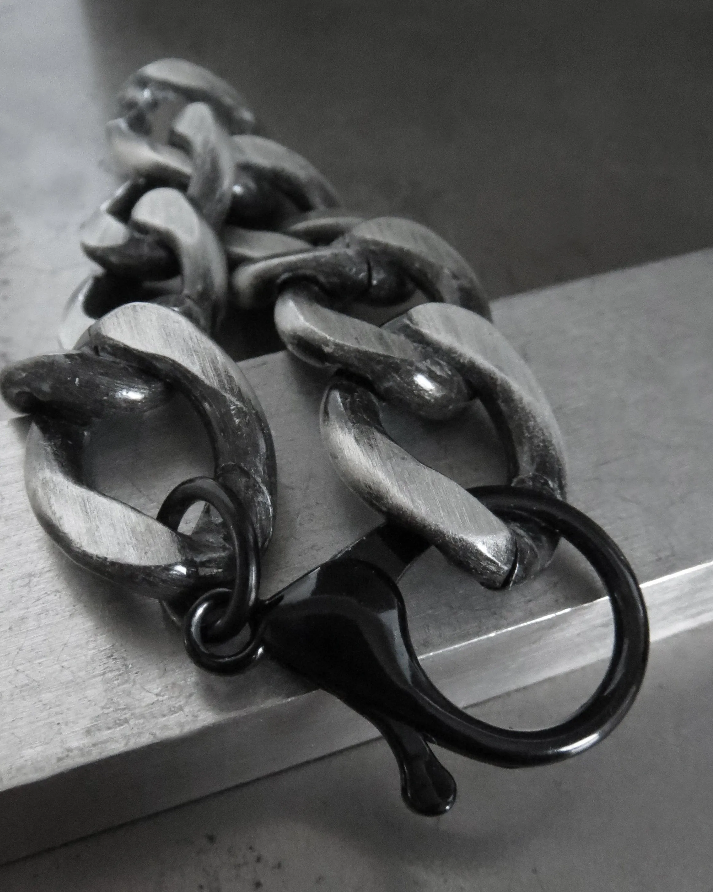 ICON - Thick Chunky Black and Silver Chain Bracelet