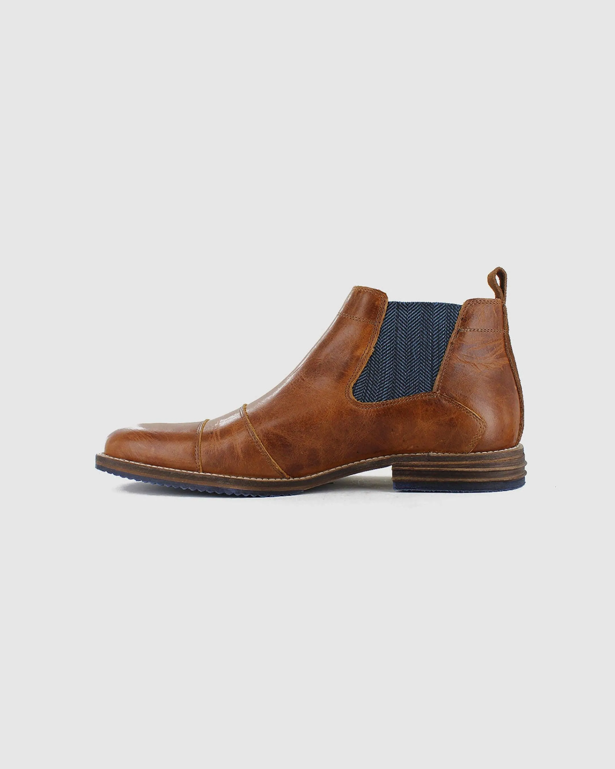 Jonah Chelsea Boot
