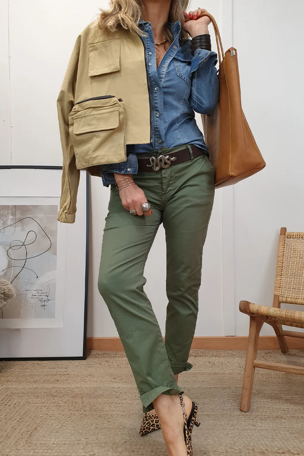KaleaBoutique Flap Pockets Slim Buttoned Denim Shirt