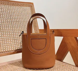 Leather Bucket bag