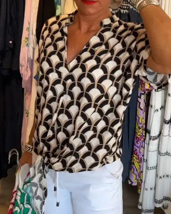 Magdalena® | Casual printed V-neck top