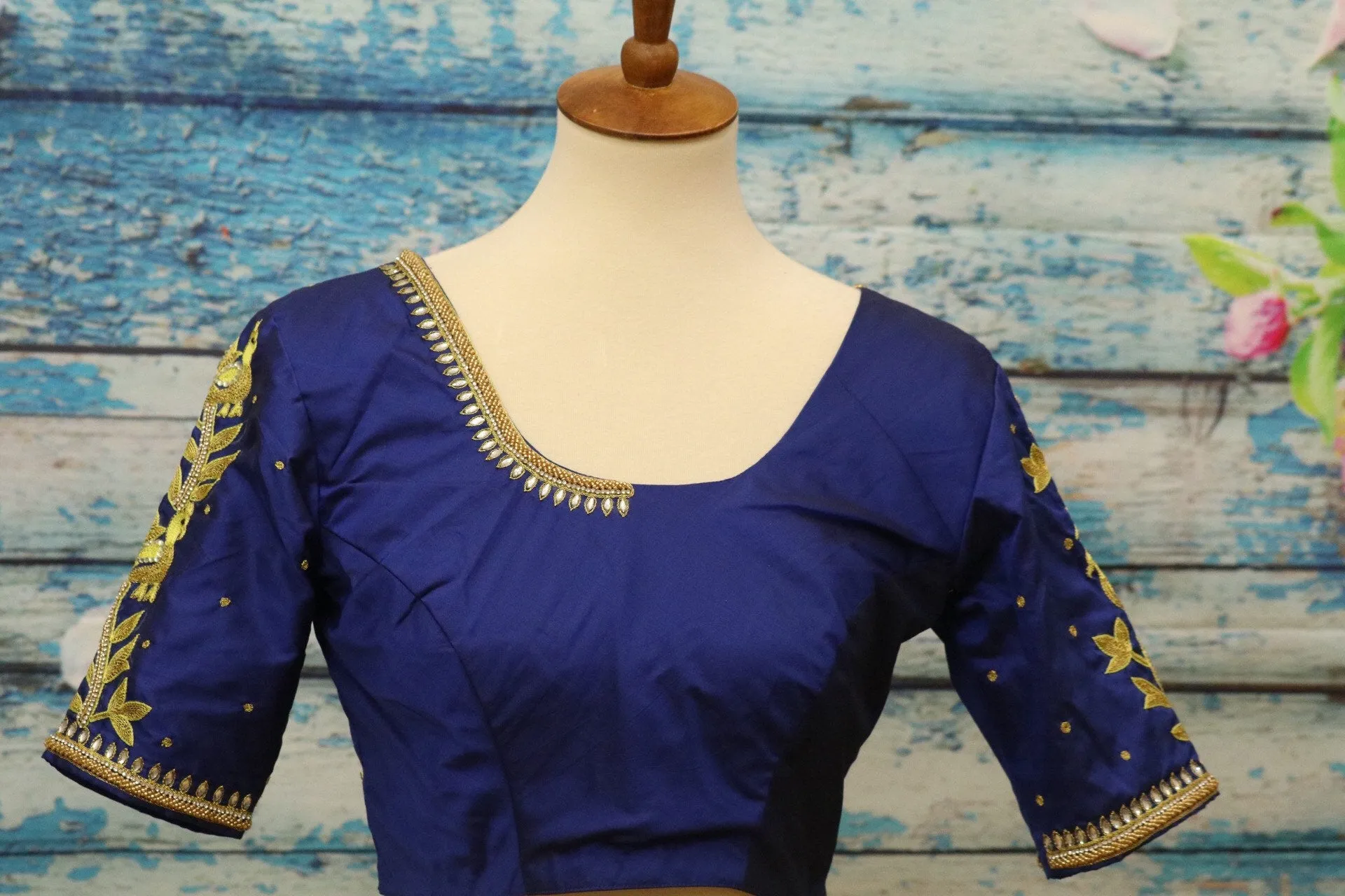 Maggam work designer blouse - Pattu Saree Blouse -zardhosi work blouse - handloom Saree Blouse - blue Saree Blouse - blue Blouse