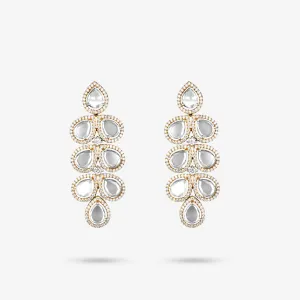 Meenu Dangle Earring