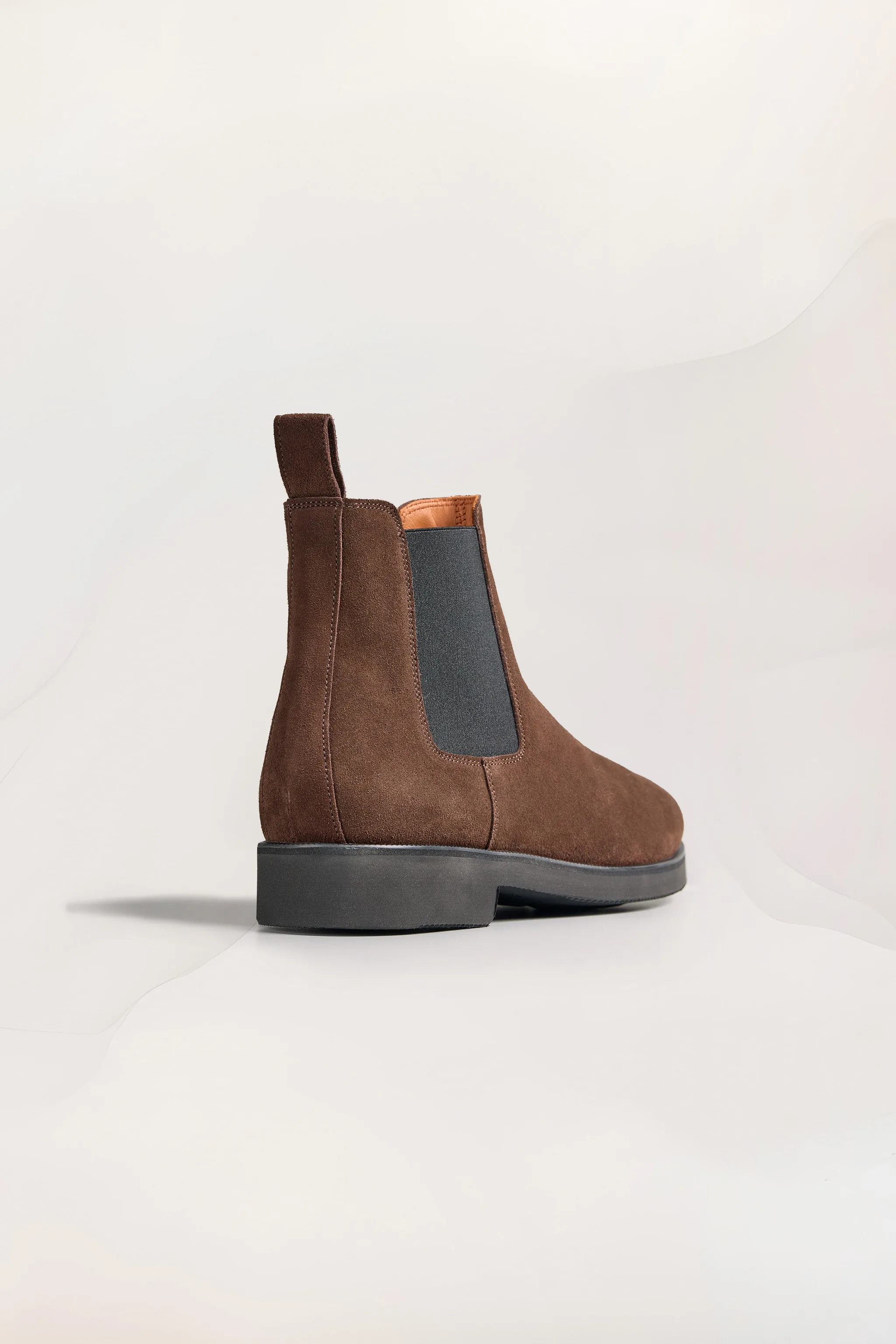 Mens Chelsea Boots in Umber Suede