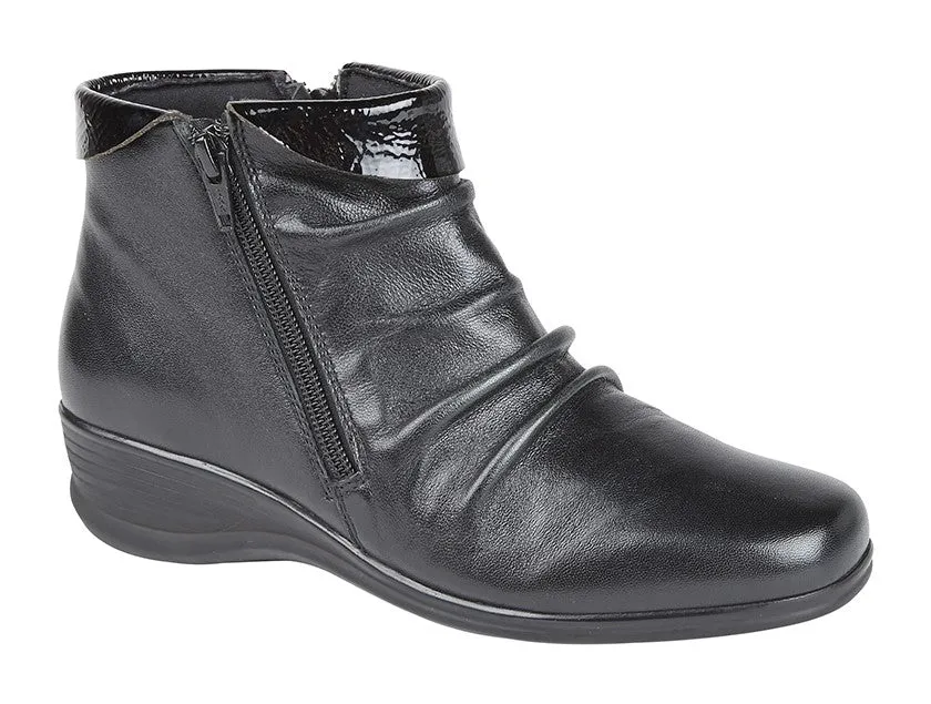 Mod Comfys L215A Twin Zip Ruched Ankle Boot