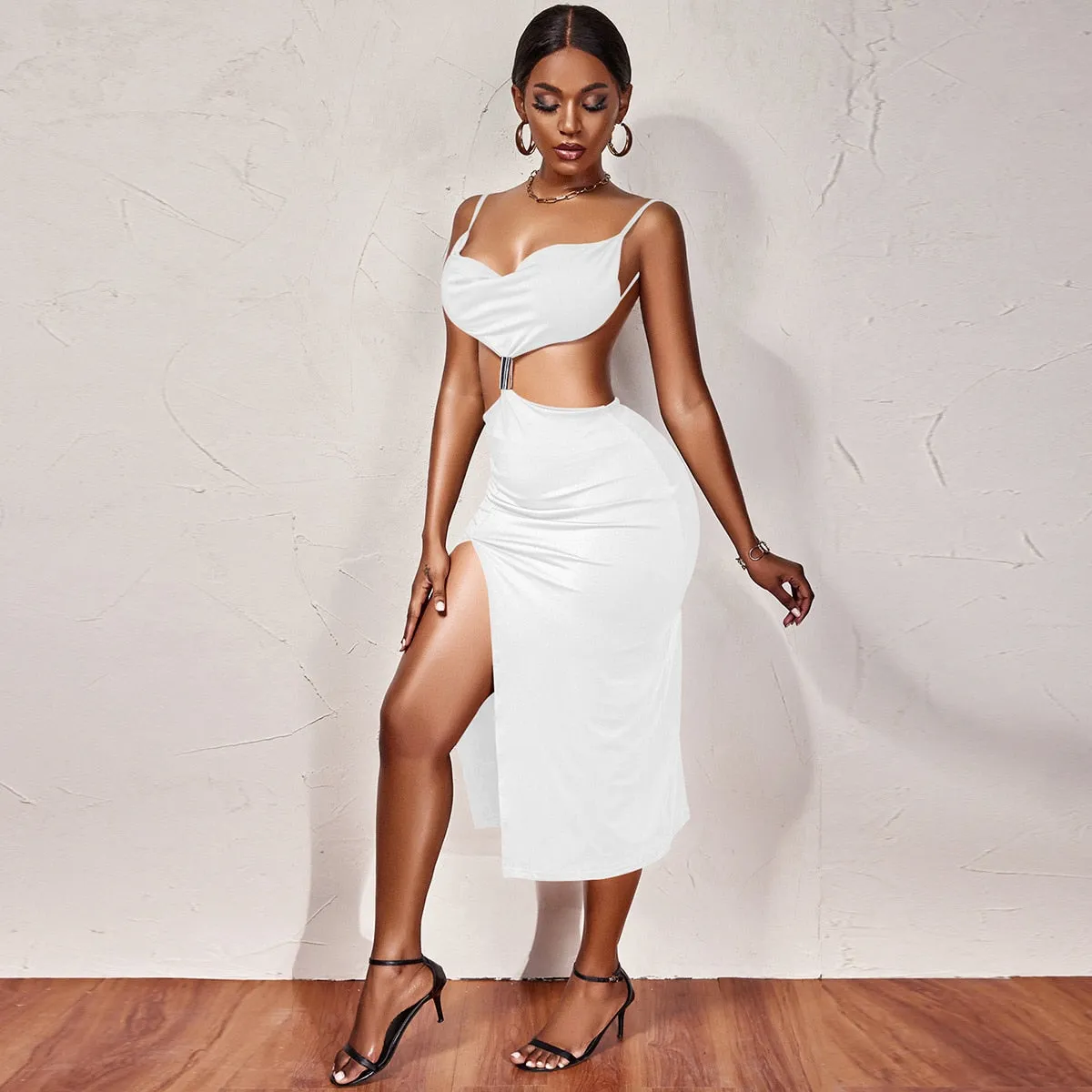 Mozision V Neck Spaghetti Strap Long Dress