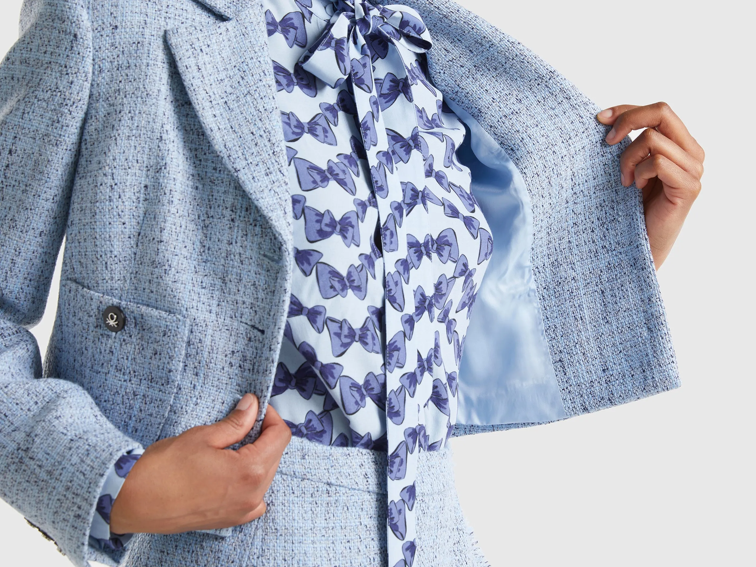 Notched Lapel Collar Solid Blazer