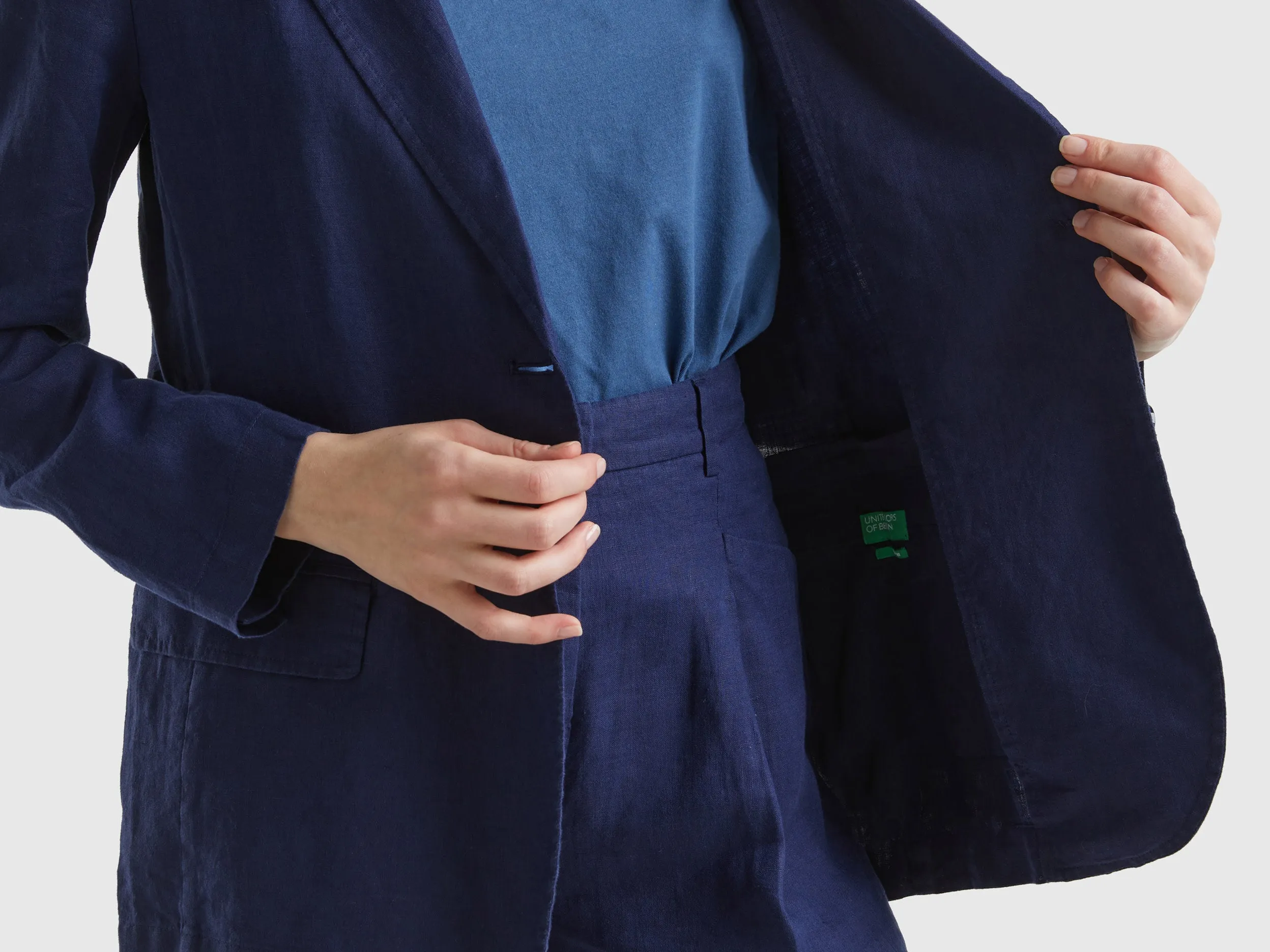 Notched Lapel Collar Solid Blazer