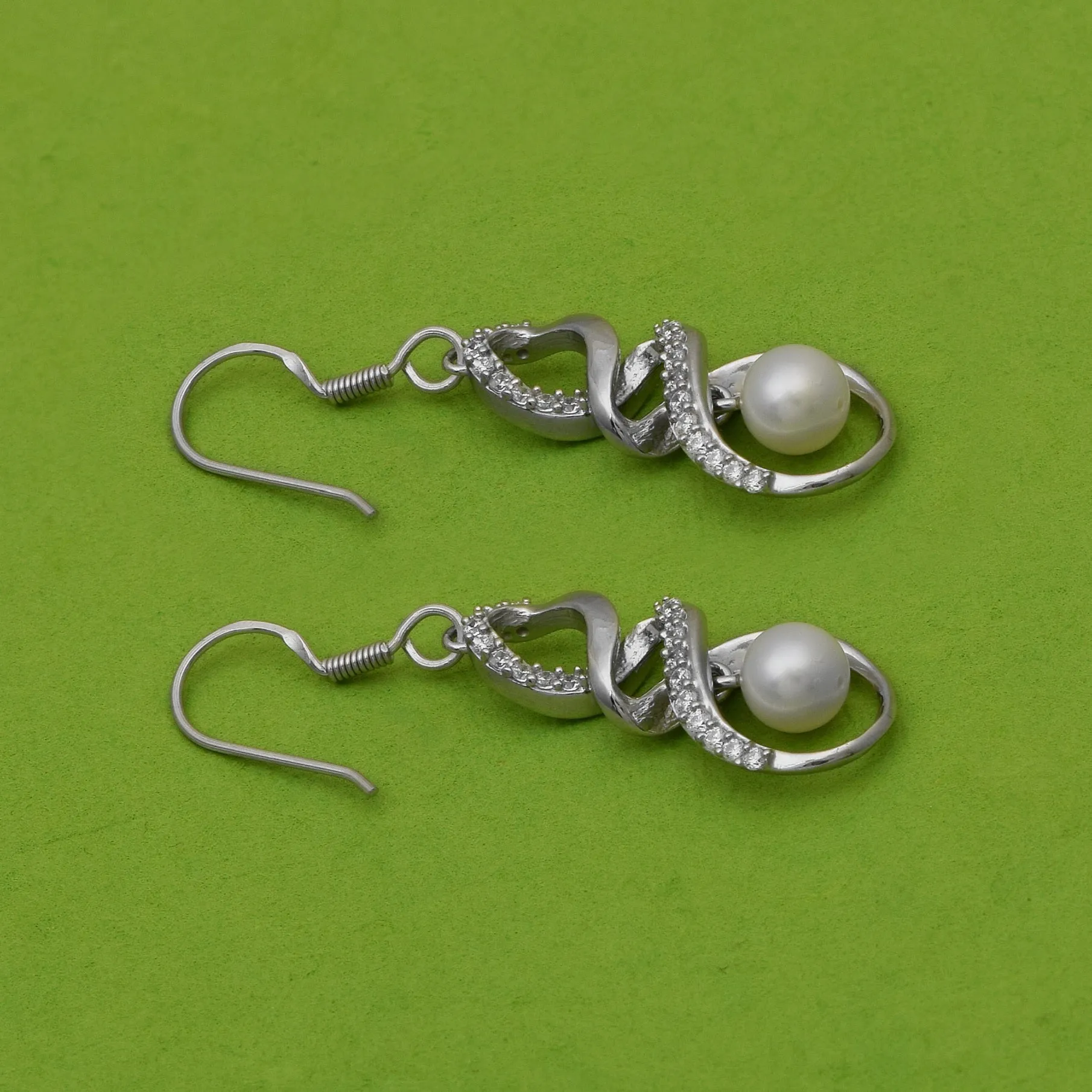 Pearl Dangle Earrings