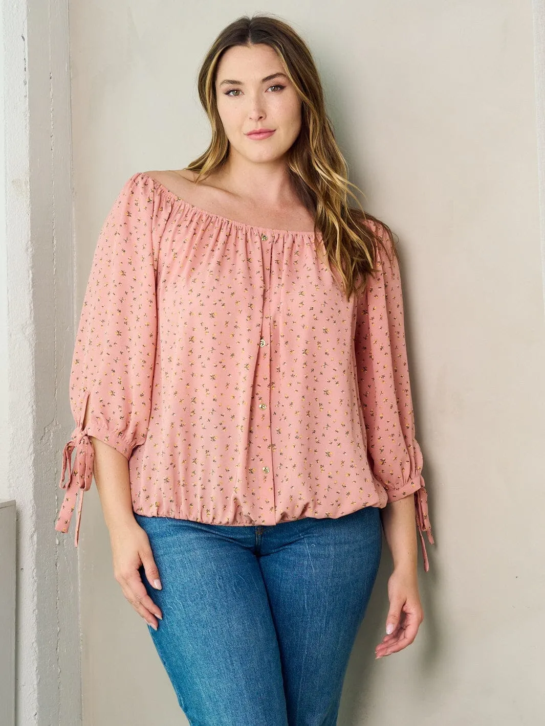 PLUS SIZE 3/4 SLEEVE BUTTON DETAILED FLORAL TUNIC BLOUSE TOP