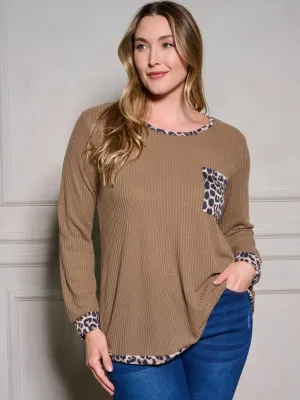 PLUS SIZE LONG SLEEVE FRONT POCKET ANIMAL PRINT DETAILED TUNIC BLOUSE TOP