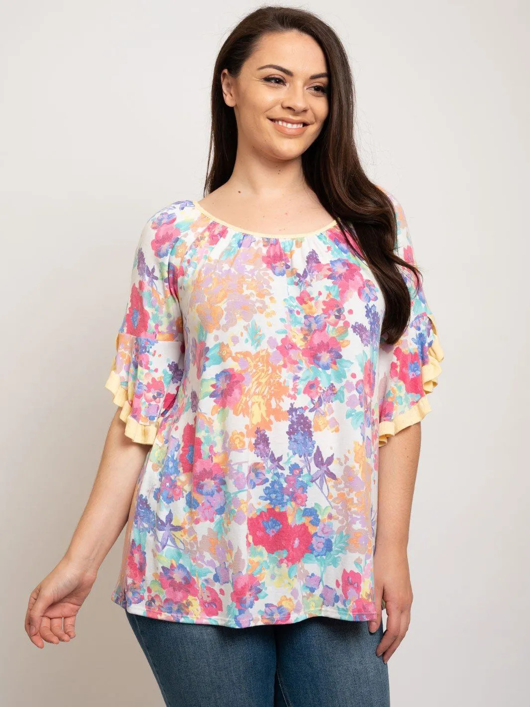 PLUS SIZE MULTI FLORAL RUFFLE SLEEVE TOP