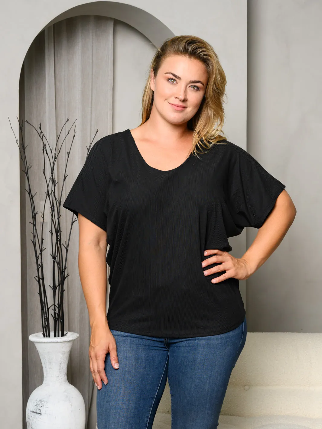PLUS SIZE SHORT SLEEVE SOLID TUNIC TOP
