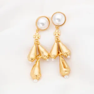 Poetry of Things Pearl Earrings