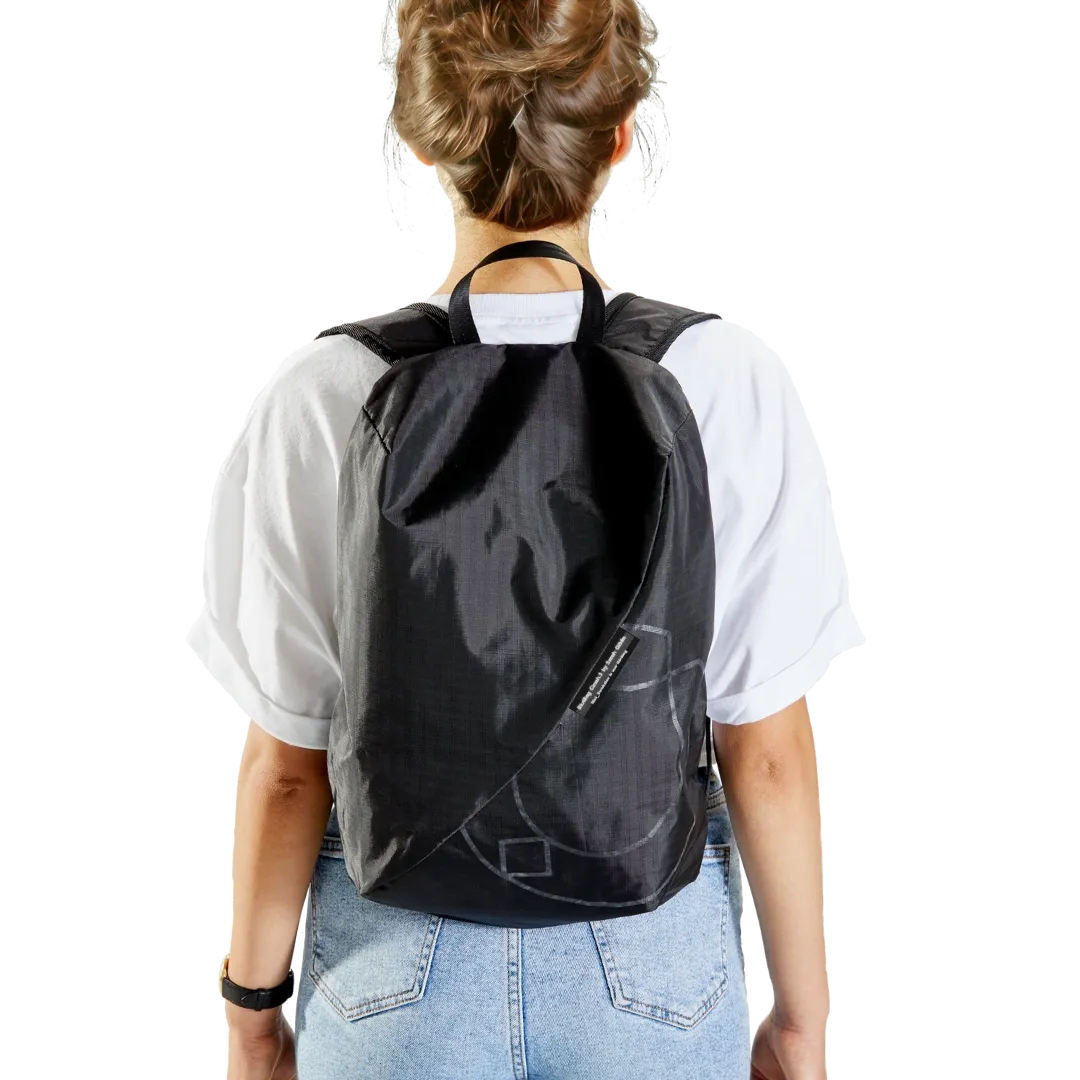 RiutBag Crush.3 - Ultra-Light, Secure, Foldable Daypack | 14L Capacity