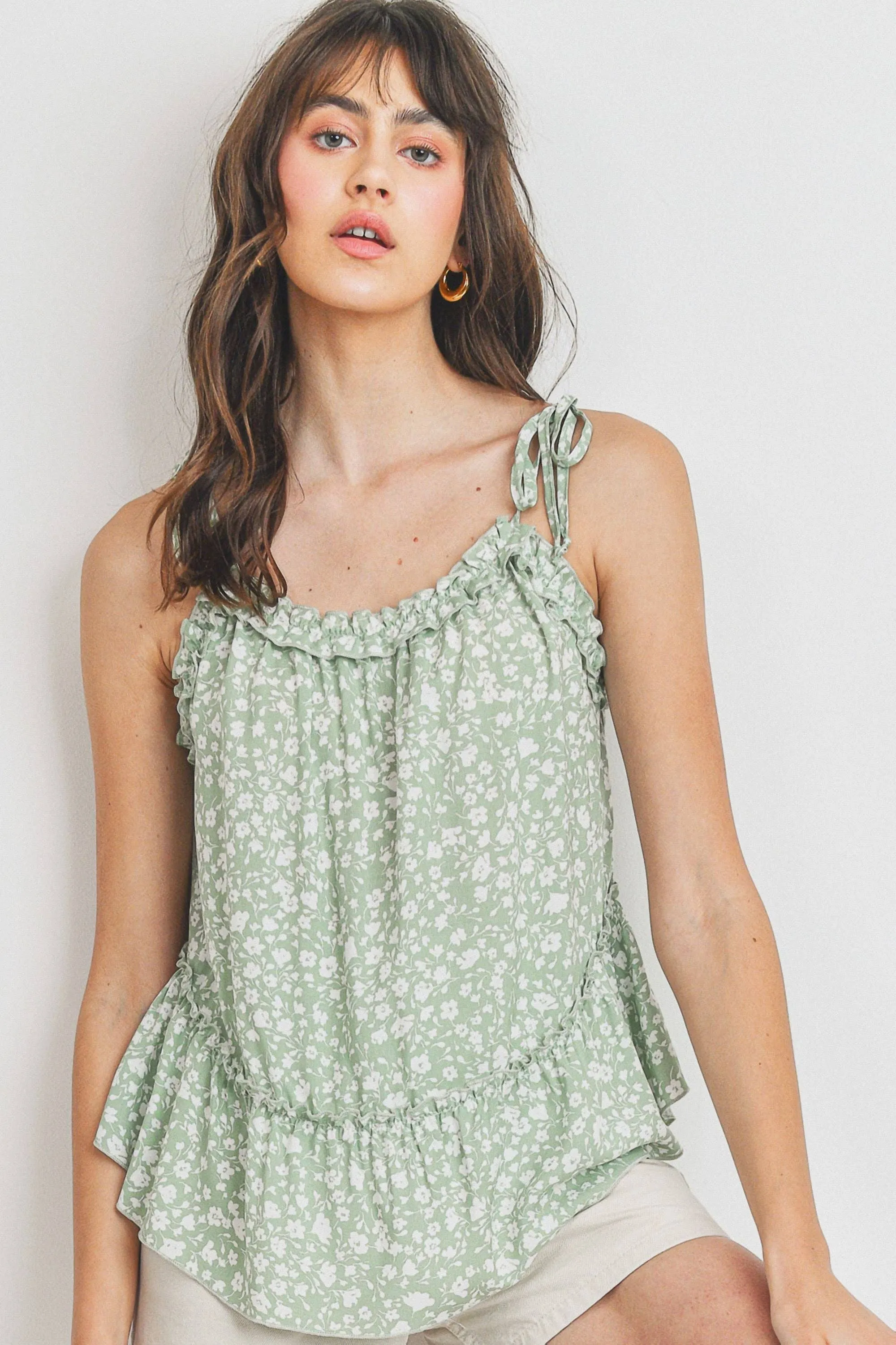 Ruffle Detailed Shirring Peplum Sleeveless Top