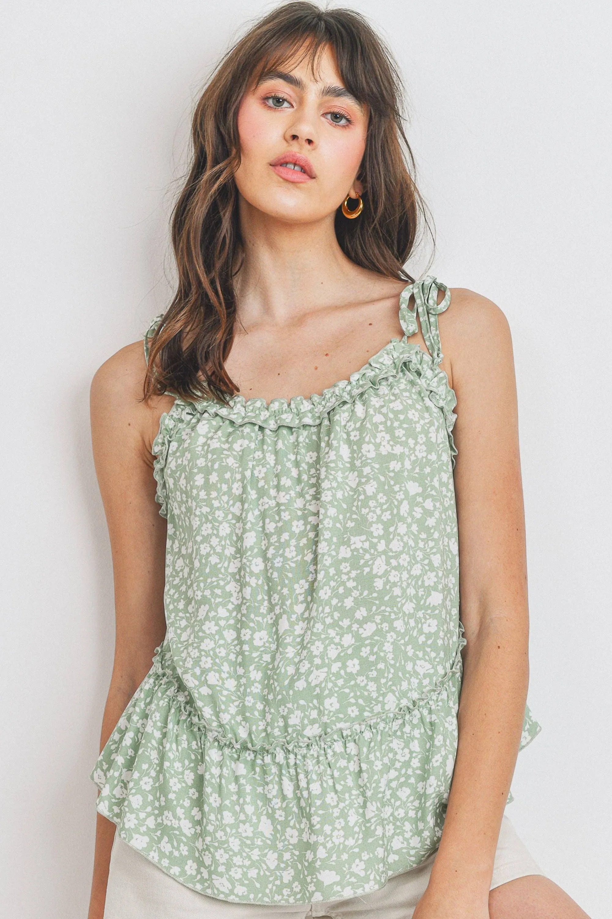 Ruffle Detailed Shirring Peplum Sleeveless Top