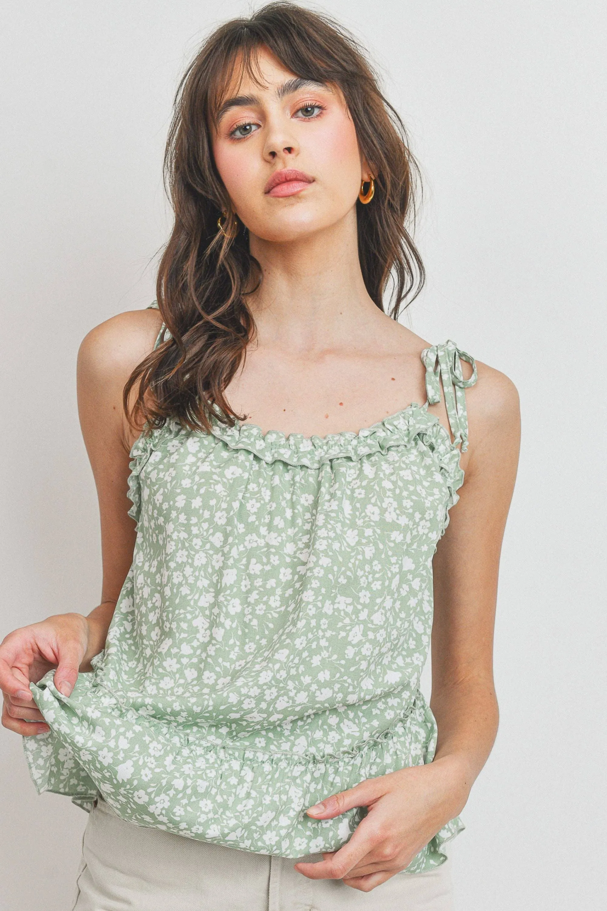 Ruffle Detailed Shirring Peplum Sleeveless Top