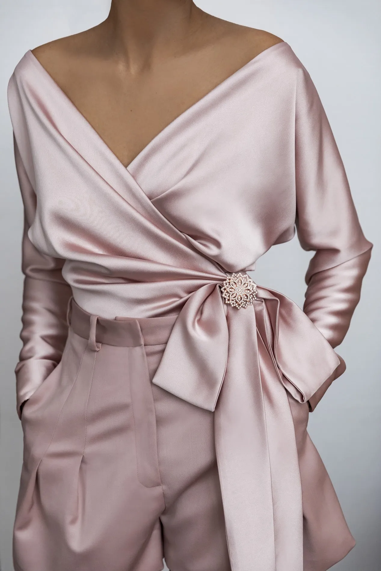 Satin Off Shoulder V-neck Bowknot Workwear Tops Shirts With Brooch