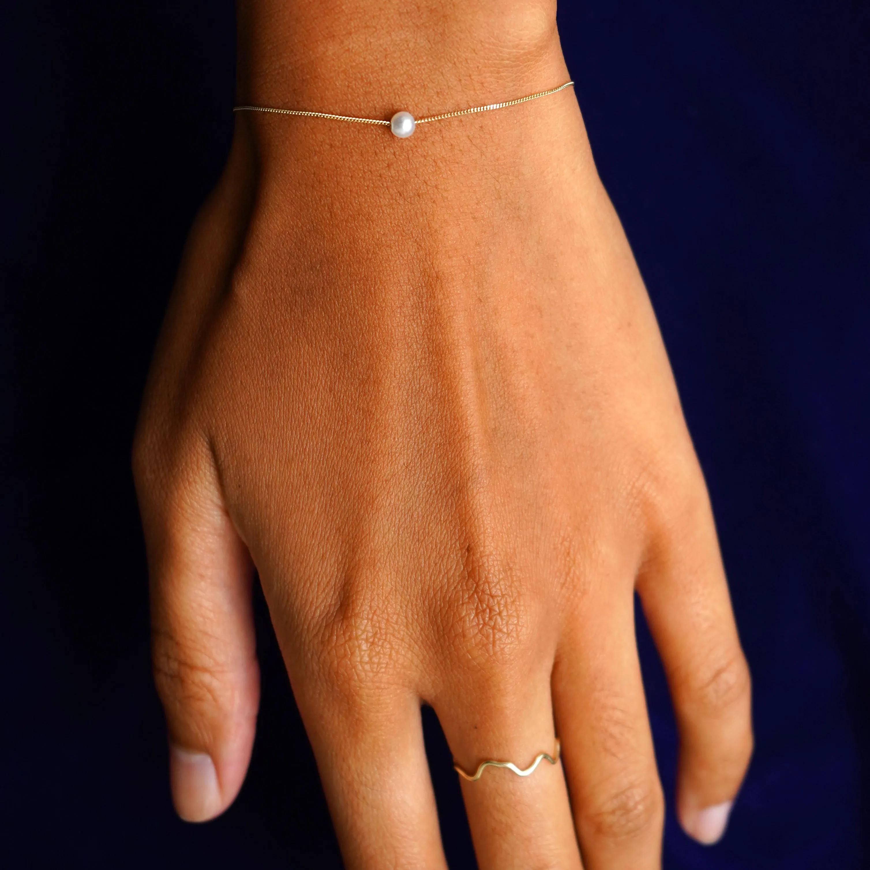 Small Pearl Slide Bracelet