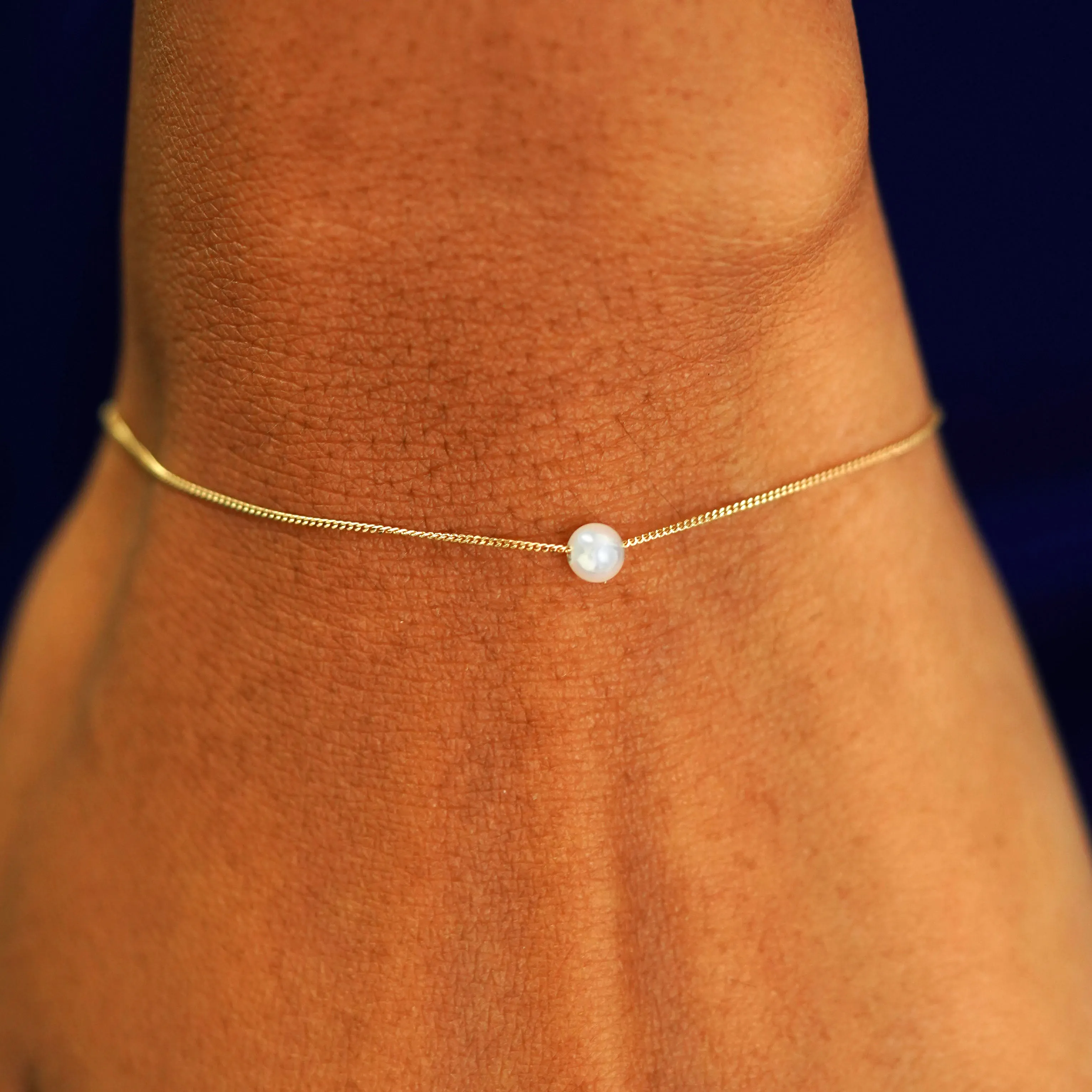 Small Pearl Slide Bracelet