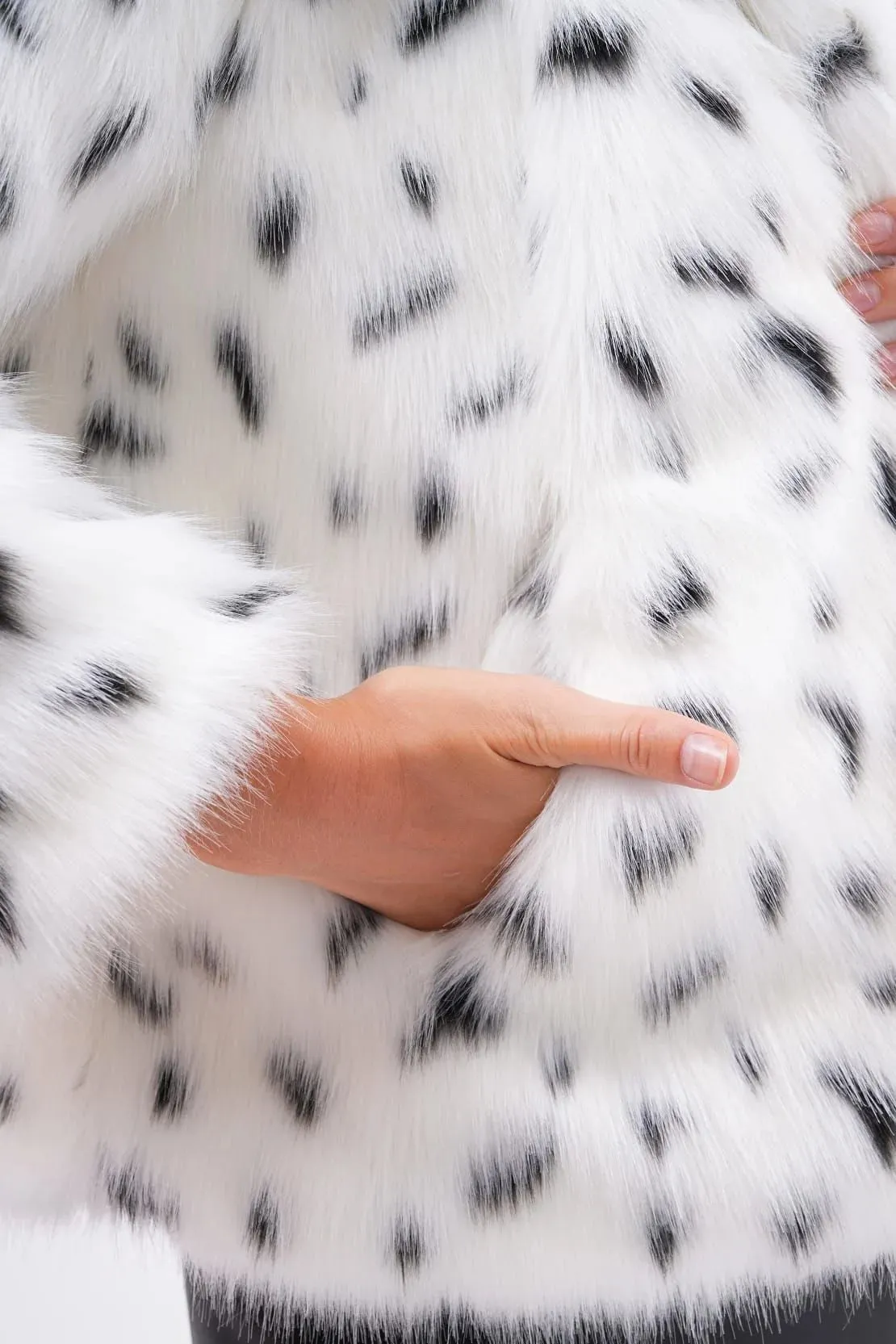 Snow Leopard Hooded Faux Fur Coat – White